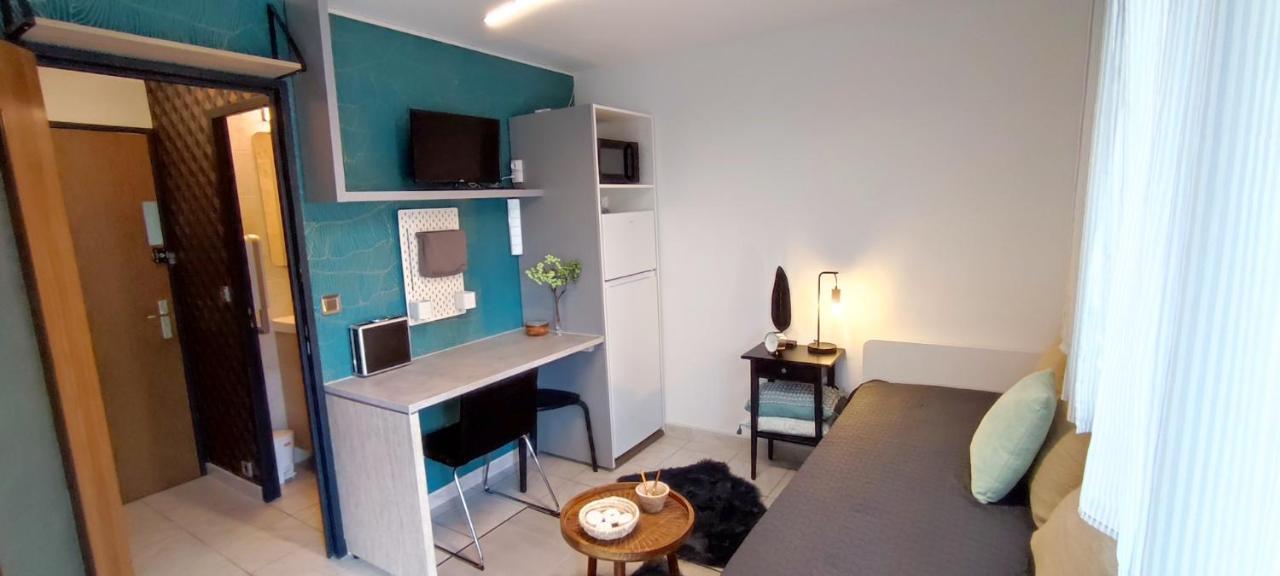 Michelet Studio Climatise Avec Balcon Et Parking Ferme 蒙彼利埃 外观 照片